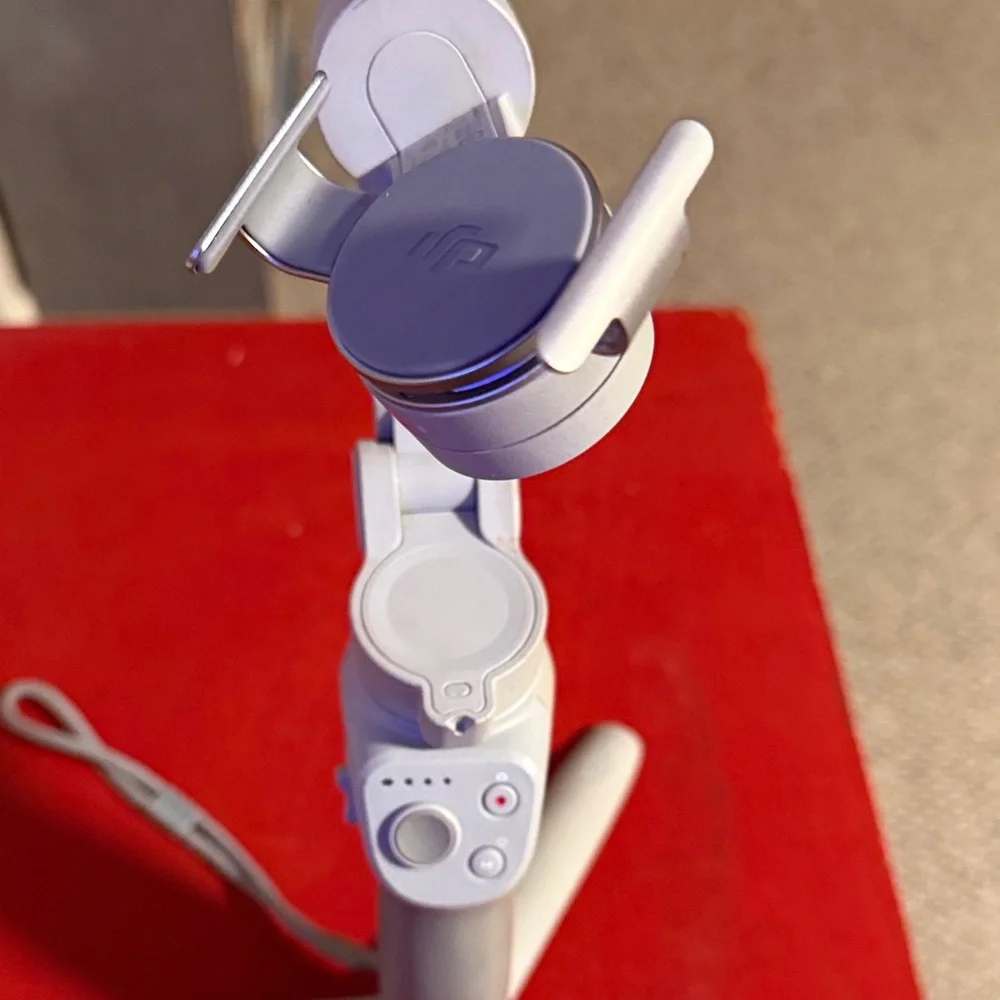 Gray Smartphone Gimbal Stabilizer - Picture 2 of 7
